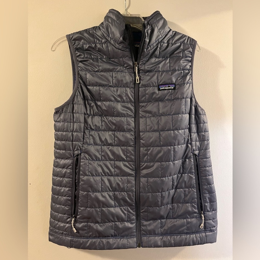 Women’s grey Patagonia vest